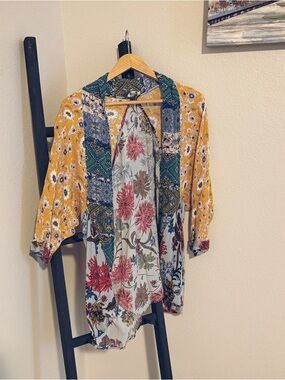 UMGEE floral kimono